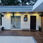 Casa De Santo Antonio