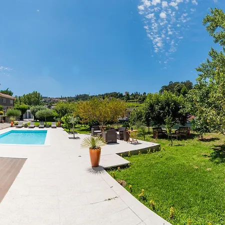 فيلة Casa De Santo Antonio Marco de Canavezes